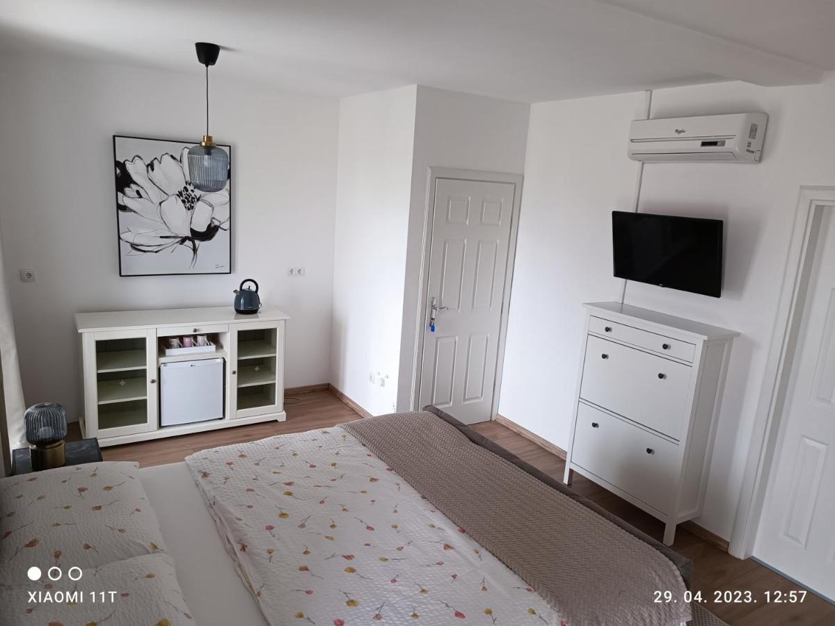 Marko Rooms Krk Town Εξωτερικό φωτογραφία