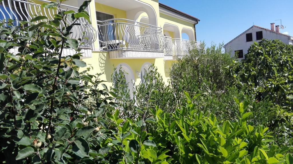 Marko Rooms Krk Town Εξωτερικό φωτογραφία